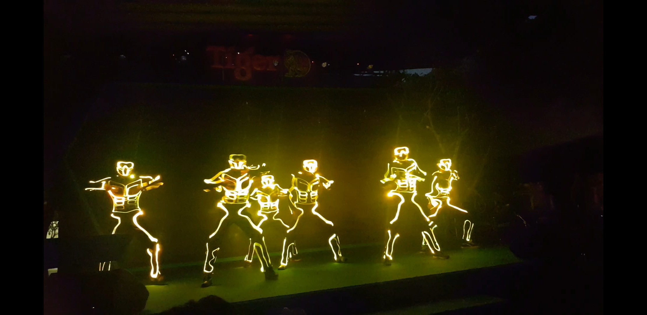 Viet Green Media, Cho thuê nhóm nhảy Led tại Tiền Giang , cho thuê nhóm nhảy đèn Led tại Tiền Giang , Sự Kiện Xanh